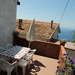 Tra Er Boscu Er Maa Casa de Férias Volastra