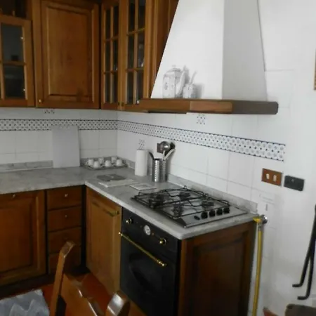 Tra Er Boscu Er Maa * Volastra