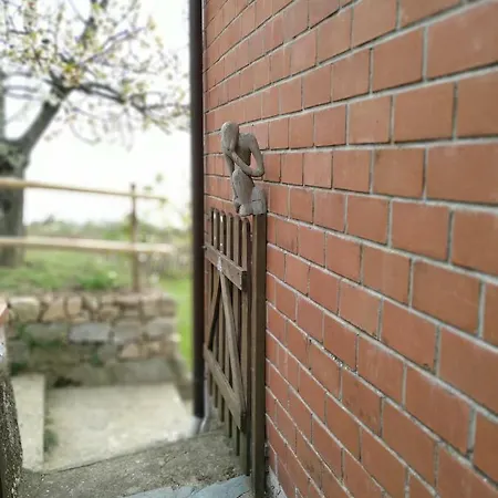 Tra Er Boscu Er Maa * Volastra
