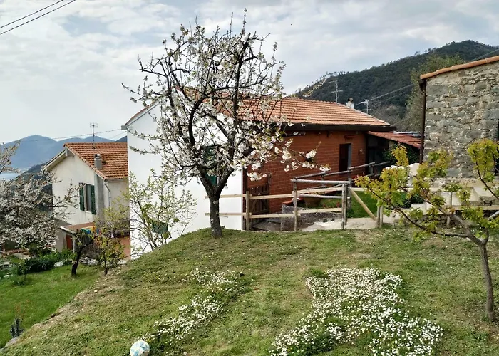 Tra Er Boscu Er Maa بيت للعطل فولاسترا